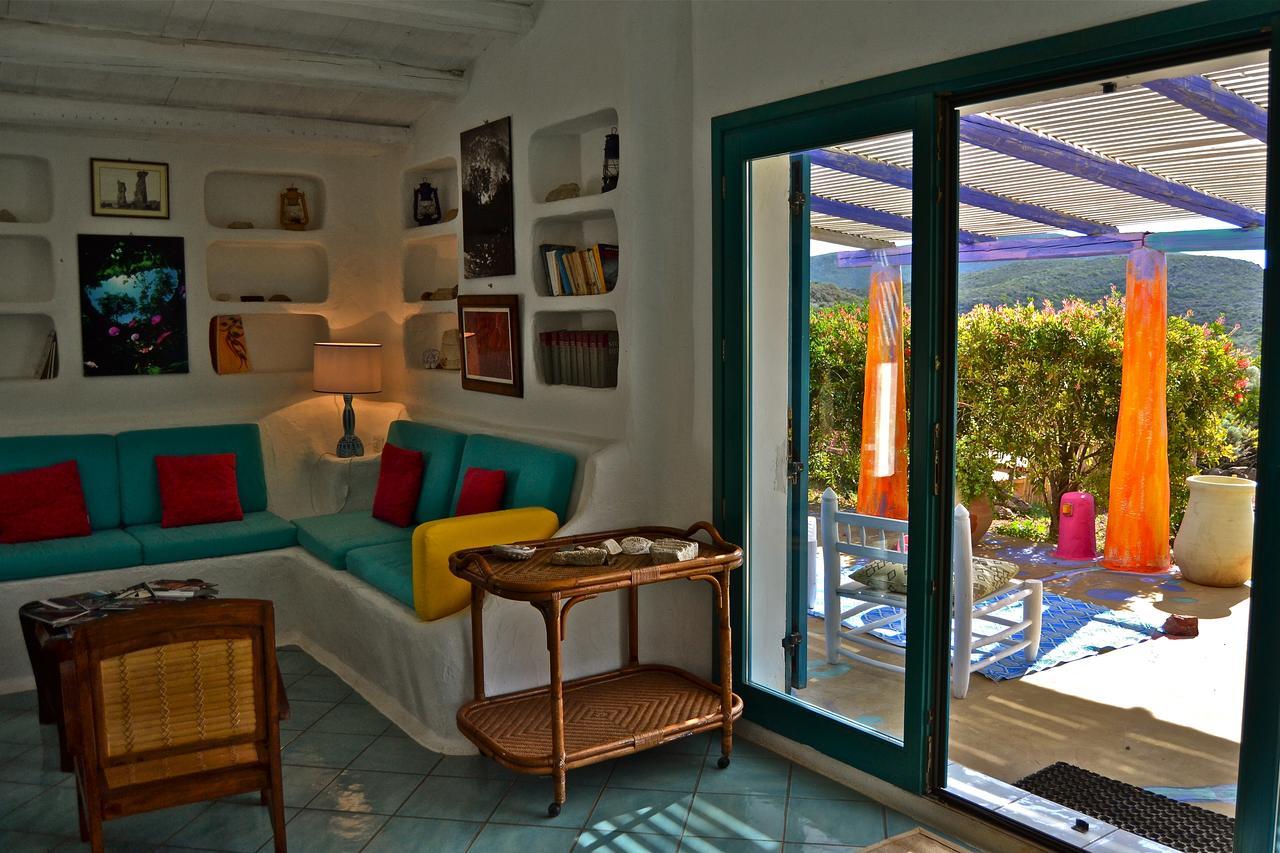 Poecylia Bed and Breakfast Carloforte  Eksteriør billede